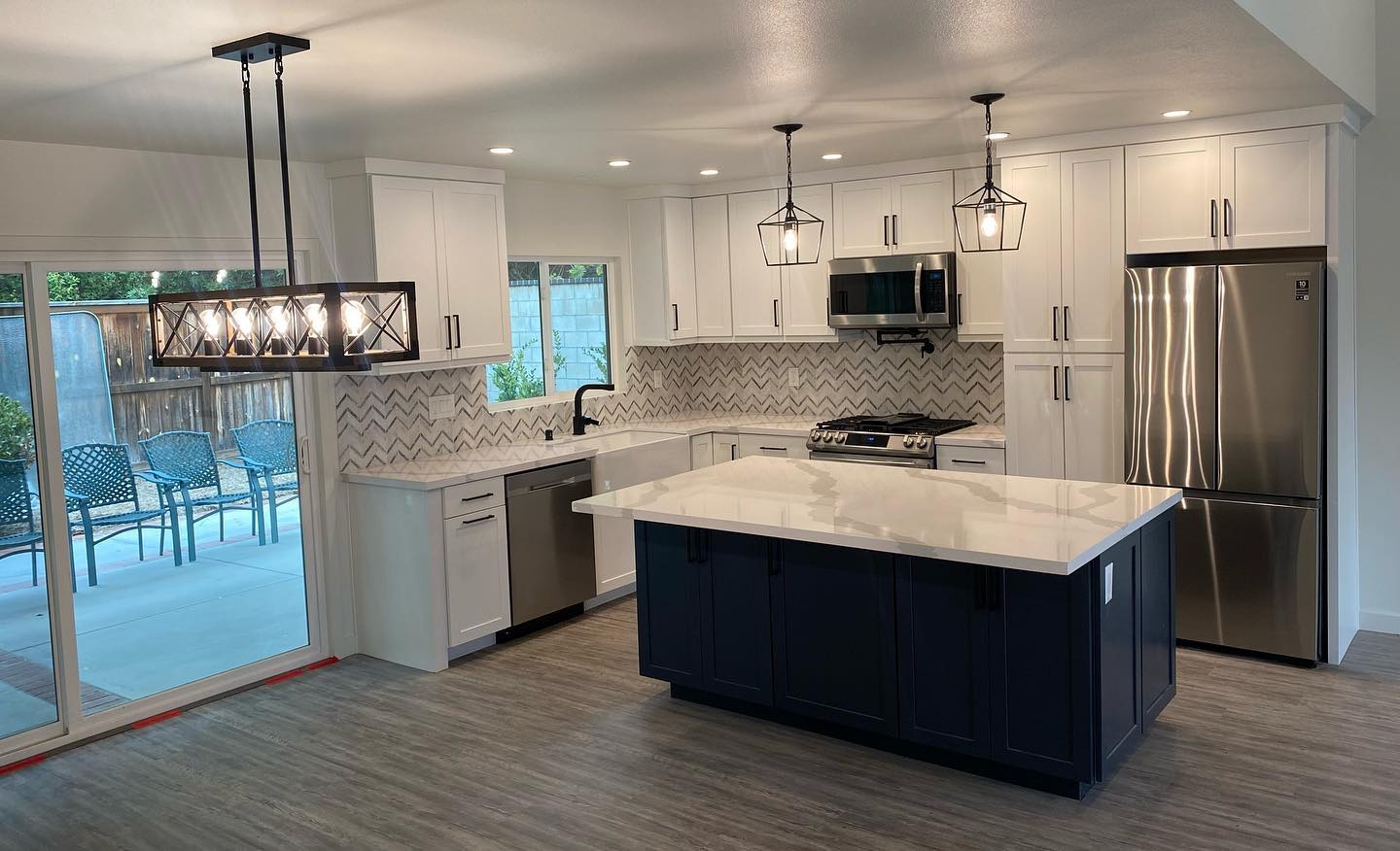 Kitchen lighting installation